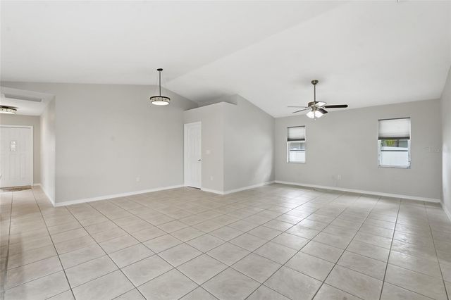 524 SE 8TH PLACE, Cape Coral, FL 33990