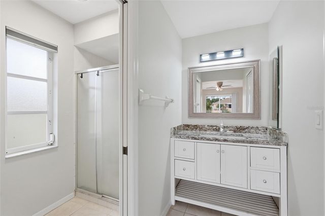 524 SE 8TH PLACE, Cape Coral, FL 33990