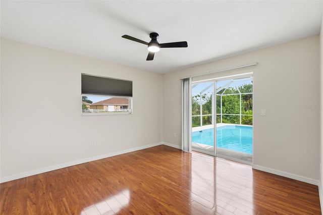 524 SE 8TH PLACE, Cape Coral, FL 33990