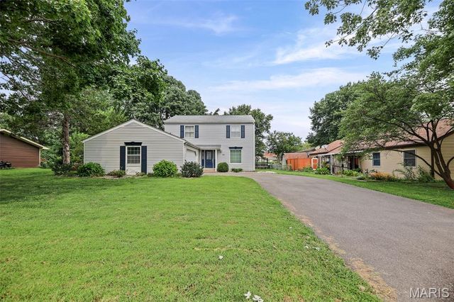 44 Berwin Green, Maryville, IL 62062
