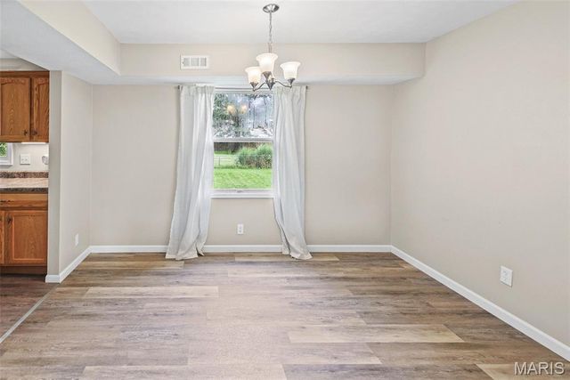 44 Berwin Green, Maryville, IL 62062