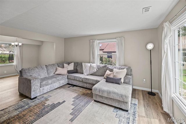 44 Berwin Green, Maryville, IL 62062