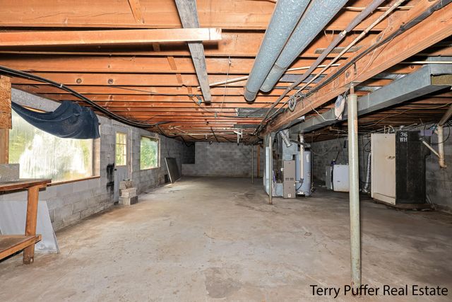 3285 4th Street, Twin Lake, MI 49457