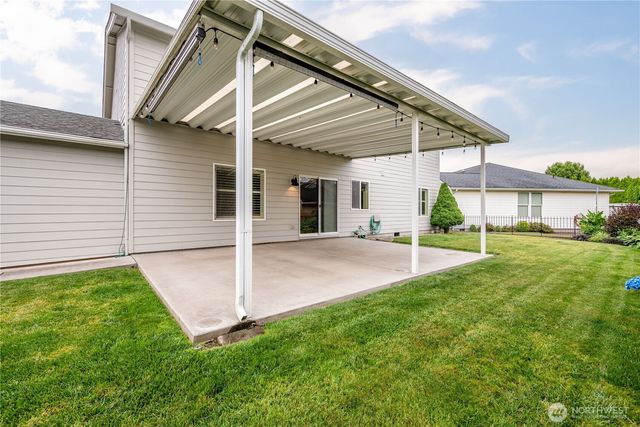 3721 Gracie Place, Longview, WA 98632