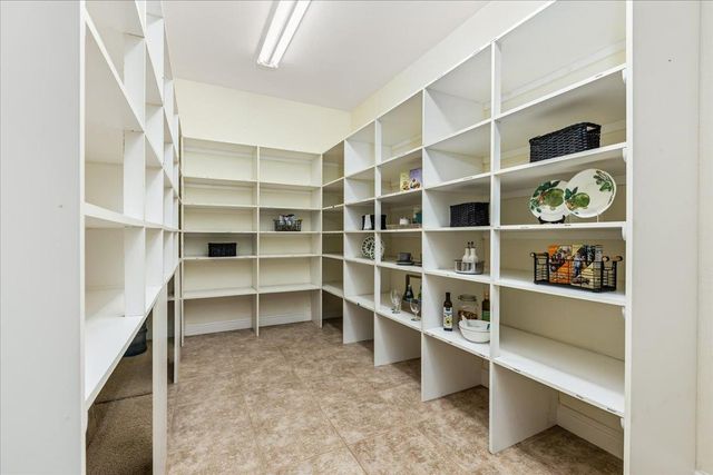 265 Grapevine Ravine Ln, Newcastle, CA 95658