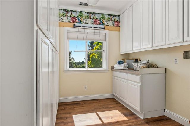 265 Grapevine Ravine Ln, Newcastle, CA 95658