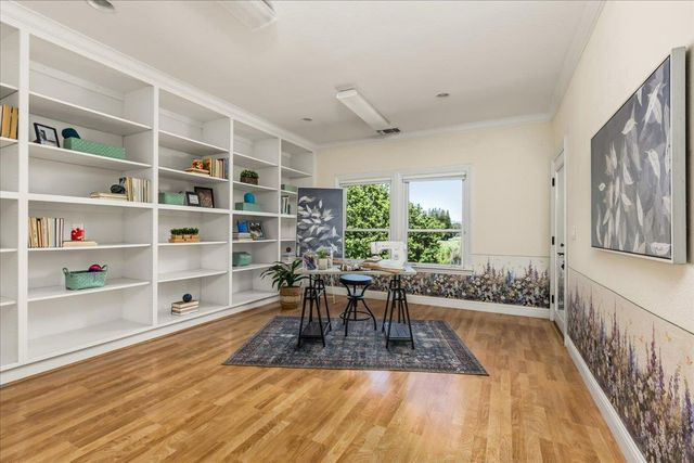 265 Grapevine Ravine Ln, Newcastle, CA 95658