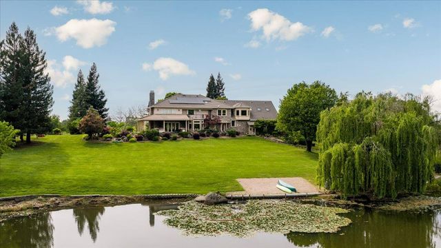 265 Grapevine Ravine Ln, Newcastle, CA 95658