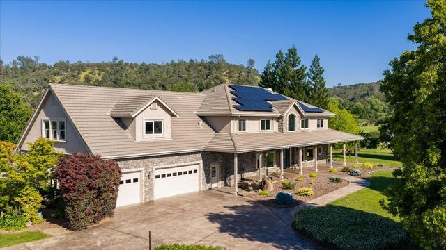 265 Grapevine Ravine Ln, Newcastle, CA 95658