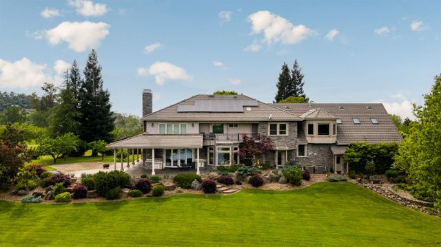 265 Grapevine Ravine Ln, Newcastle, CA 95658