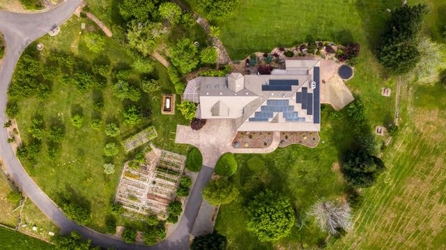265 Grapevine Ravine Ln, Newcastle, CA 95658