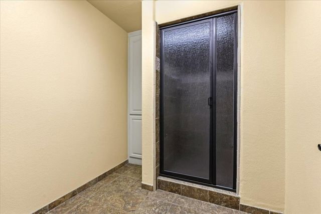 265 Grapevine Ravine Ln, Newcastle, CA 95658