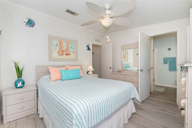 1800 ENGLEWOOD ROAD 26, Englewood, FL 34223
