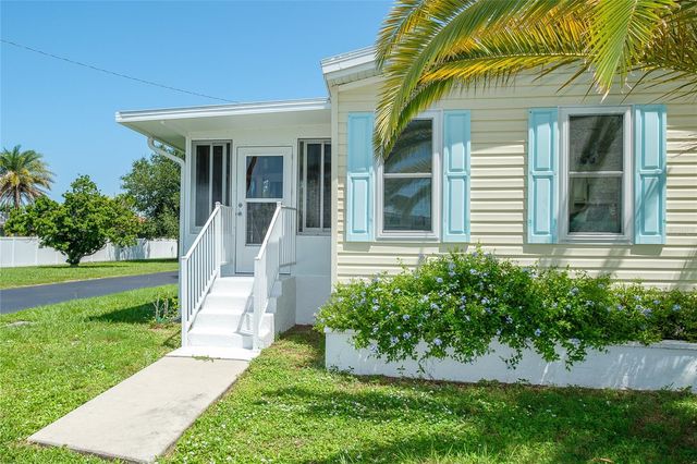 1800 ENGLEWOOD ROAD 26, Englewood, FL 34223