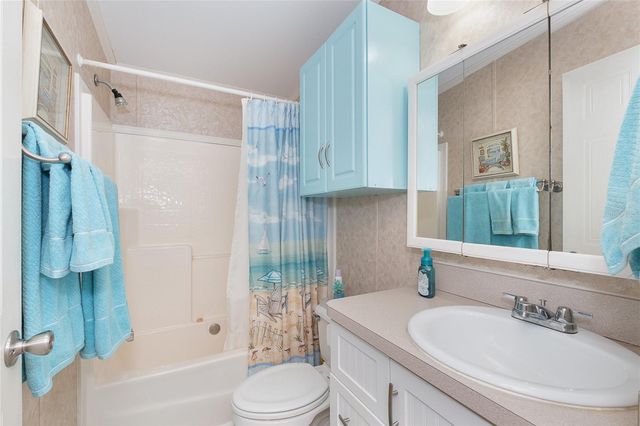 1800 ENGLEWOOD ROAD 26, Englewood, FL 34223