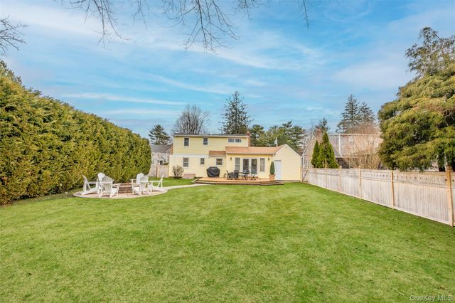 26 Bedell Place, Amityville, NY 11701