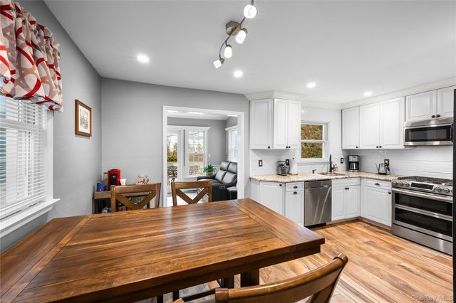 26 Bedell Place, Amityville, NY 11701