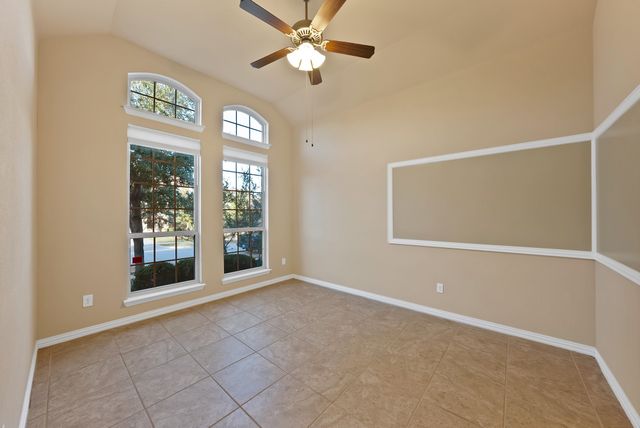 2600 Pioneer Drive, Denton, TX 76210