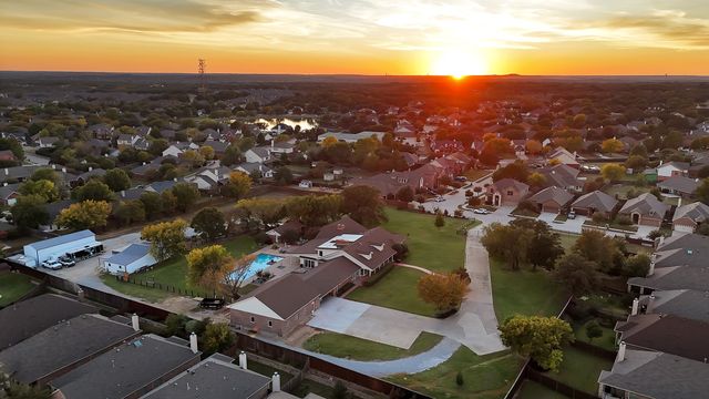 2600 Pioneer Drive, Denton, TX 76210