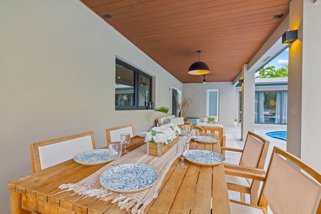 841 NW 75TH Terrace, Plantation, FL 33317