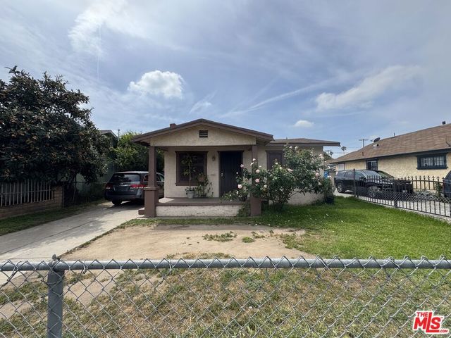 424 W 95th Street, Los Angeles, CA 90003