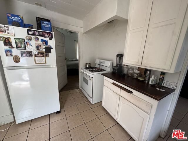 424 W 95th Street, Los Angeles, CA 90003