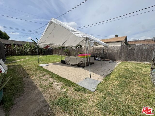 424 W 95th Street, Los Angeles, CA 90003