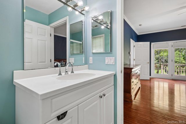 4 Holly Lane, Rye Brook, NY 10573