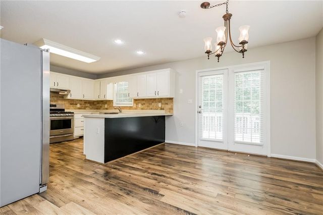169 Hayes Circle, Rex, GA 30273