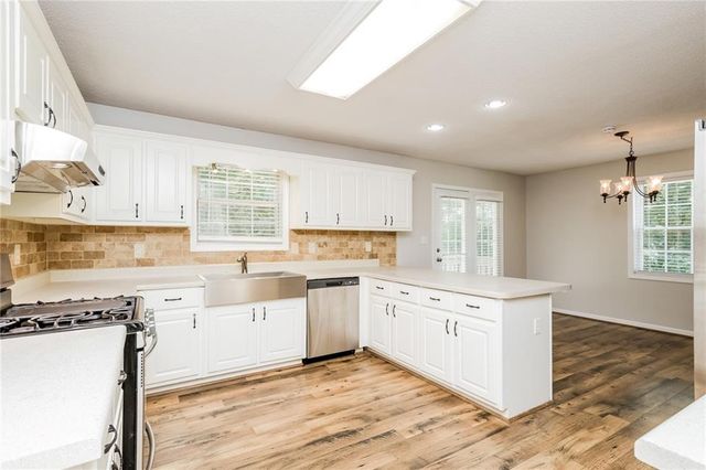 169 Hayes Circle, Rex, GA 30273