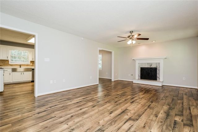 169 Hayes Circle, Rex, GA 30273