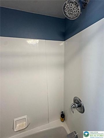 3752 Redbud Drive, Lehigh Twp, PA 18067