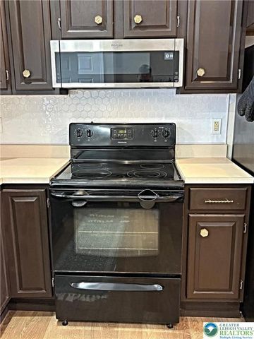 3752 Redbud Drive, Lehigh Twp, PA 18067