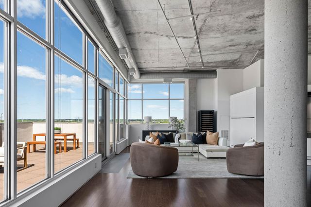 100 2nd Street NE A770, Minneapolis, MN 55413