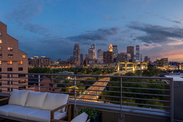 100 2nd Street NE A770, Minneapolis, MN 55413
