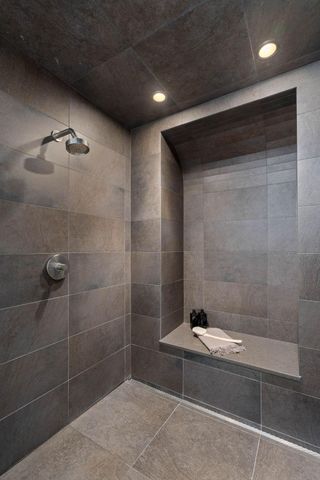100 2nd Street NE A770, Minneapolis, MN 55413