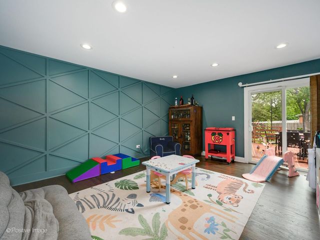 529 Susan Lane, Deerfield, IL 60015