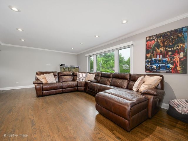 529 Susan Lane, Deerfield, IL 60015