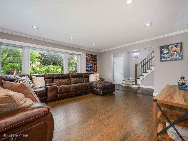 529 Susan Lane, Deerfield, IL 60015