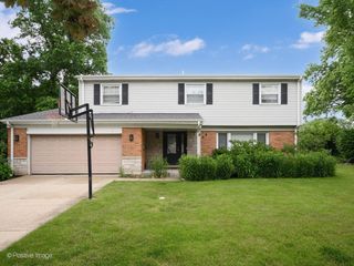 529 Susan Lane, Deerfield, IL 60015