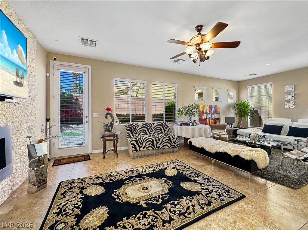 8122 Retriever Avenue, Las Vegas, NV 89147 — photo 5