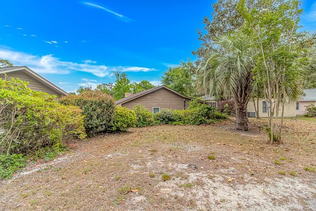 41 Channing Dr., Little River, SC 29566