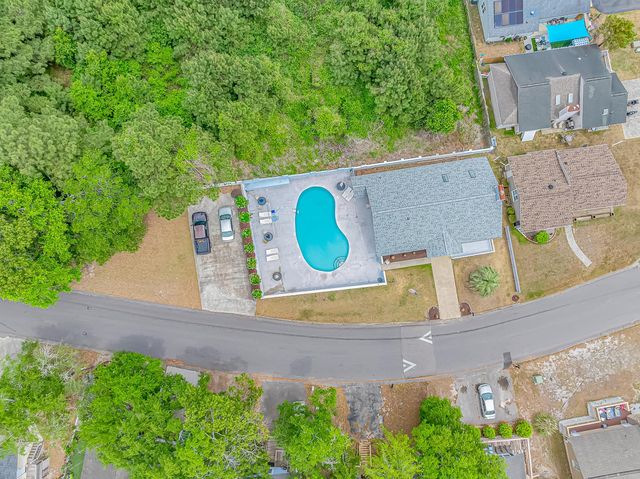 41 Channing Dr., Little River, SC 29566