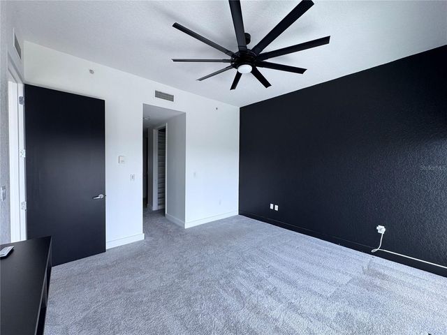 150 E ROBINSON STREET E 3301, Orlando, FL 32801