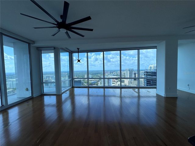 150 E ROBINSON STREET E 3301, Orlando, FL 32801