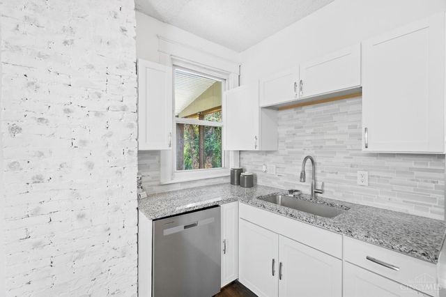 6009 Desmond Street, Cincinnati, OH 45227