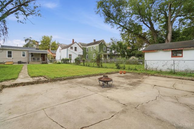 6009 Desmond Street, Cincinnati, OH 45227
