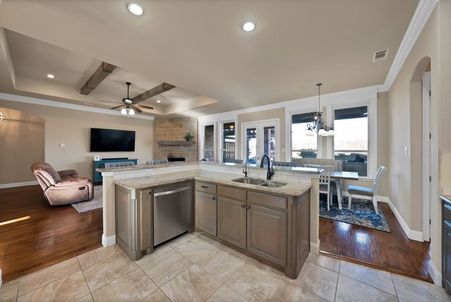 12233 Bella Palazzo Drive, Fort Worth, TX 76126