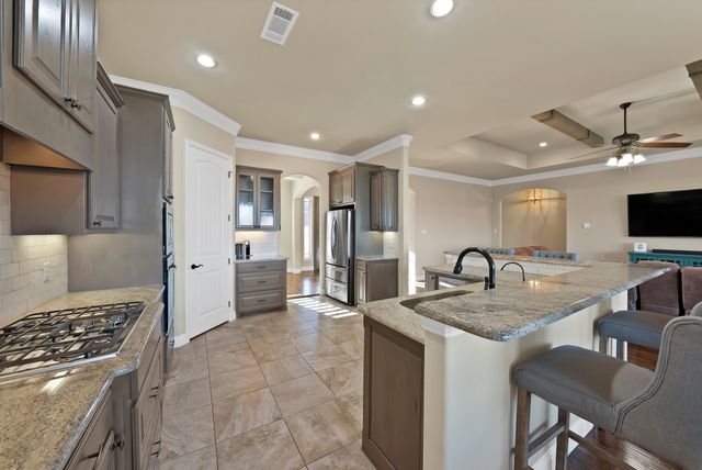 12233 Bella Palazzo Drive, Fort Worth, TX 76126