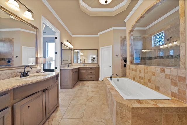 12233 Bella Palazzo Drive, Fort Worth, TX 76126